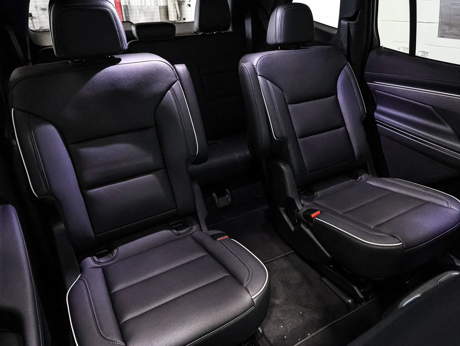 2027 Buick Enclave Preferred - Photo 23