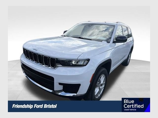 Used 2022 White Jeep Laredo image 1
