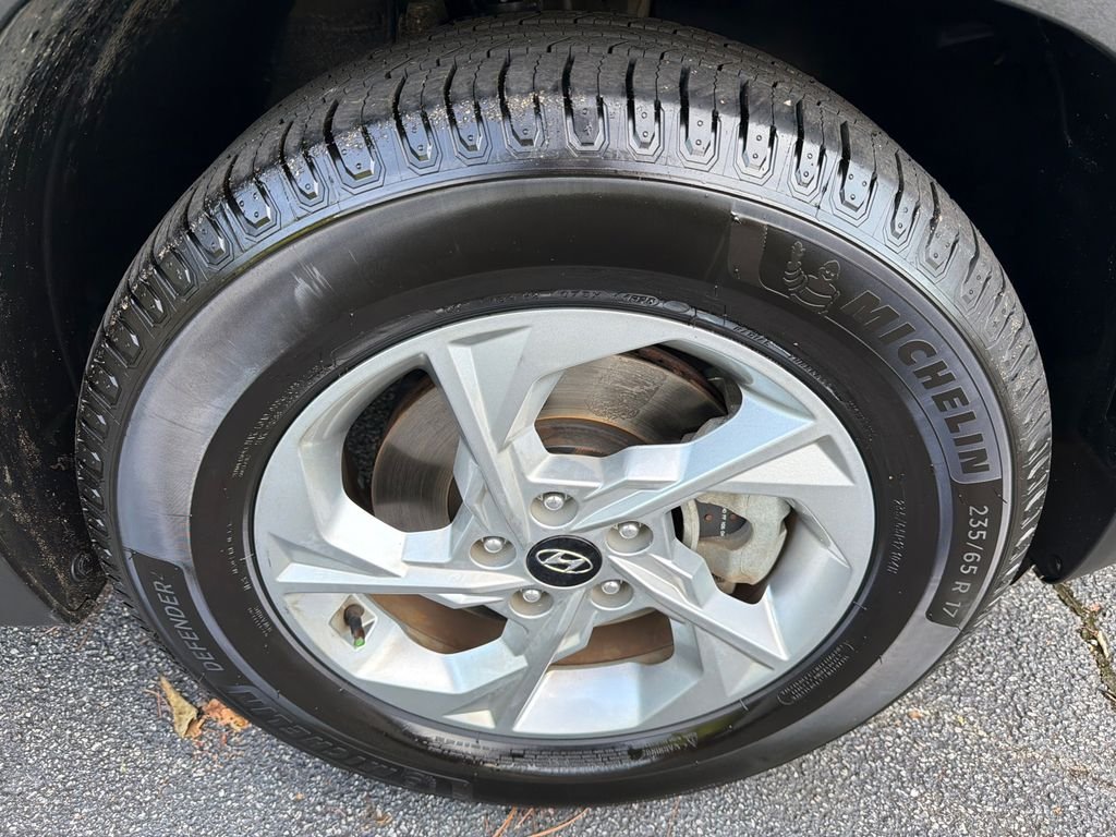 Used 2022 Gray Hyundai SEL image 12