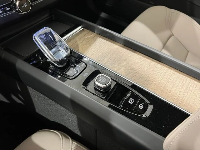 New 2026 Forest Lake Volvo Plus image 18