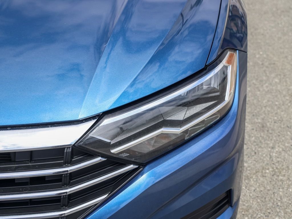 Used 2019  Volkswagen 1.4T SE image 9