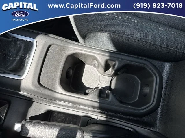 Used 2024 White Jeep Sahara image 31