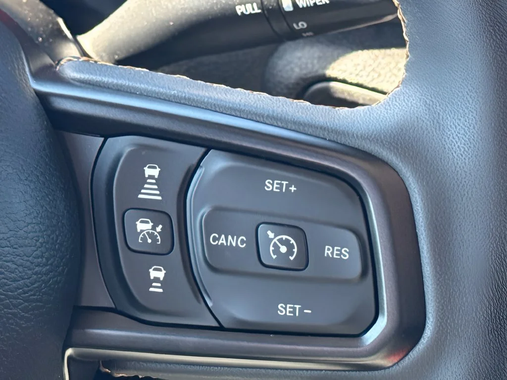 Used 2024 Red Jeep Sport S image 15