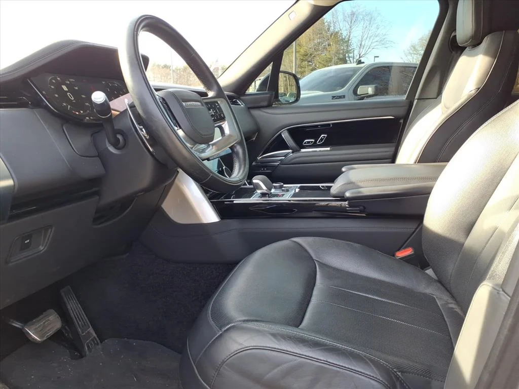 2022 Land Rover Range Rover Base - Photo 17
