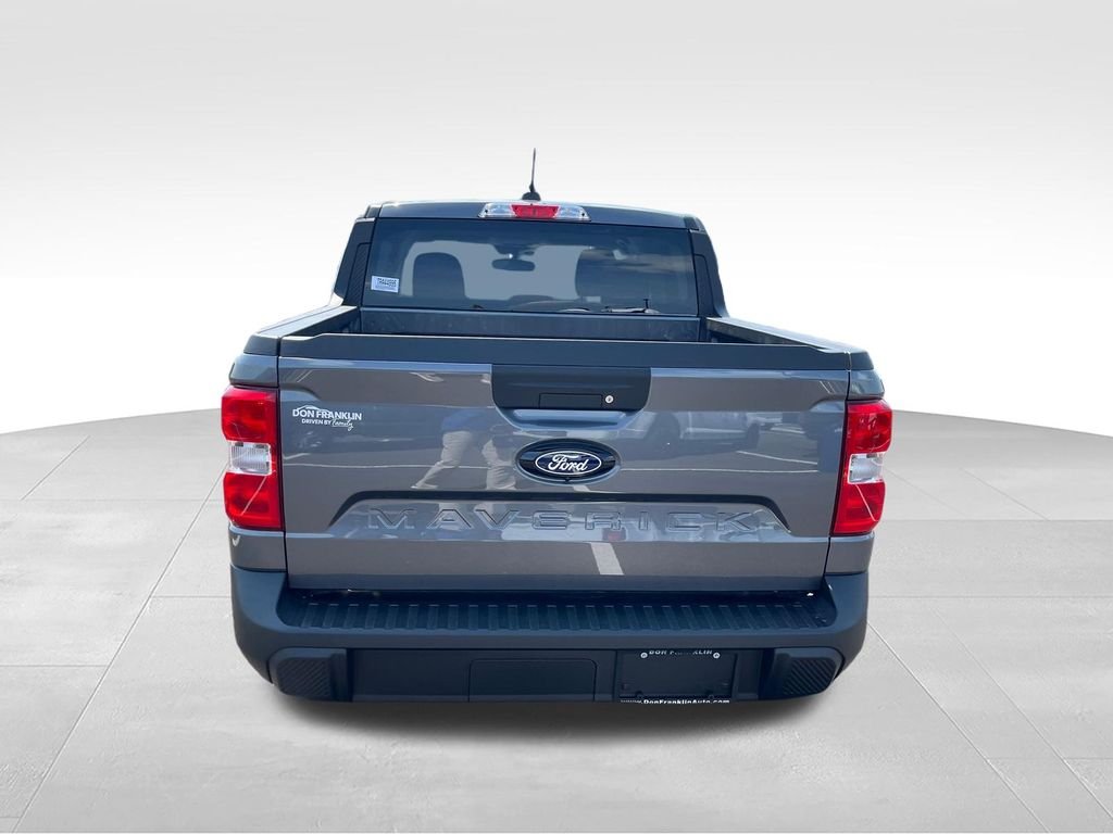 New 2026 Gray Ford XL image 4