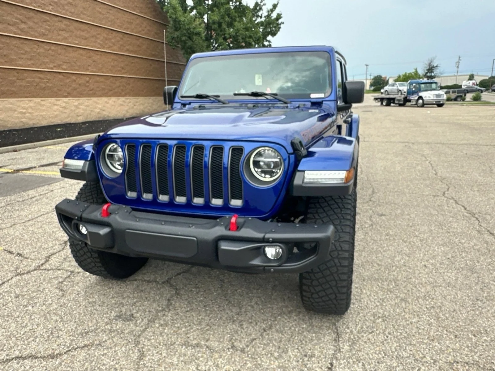 Used 2020 Ocean Blue Metallic Clearcoat Jeep Rubicon image 13