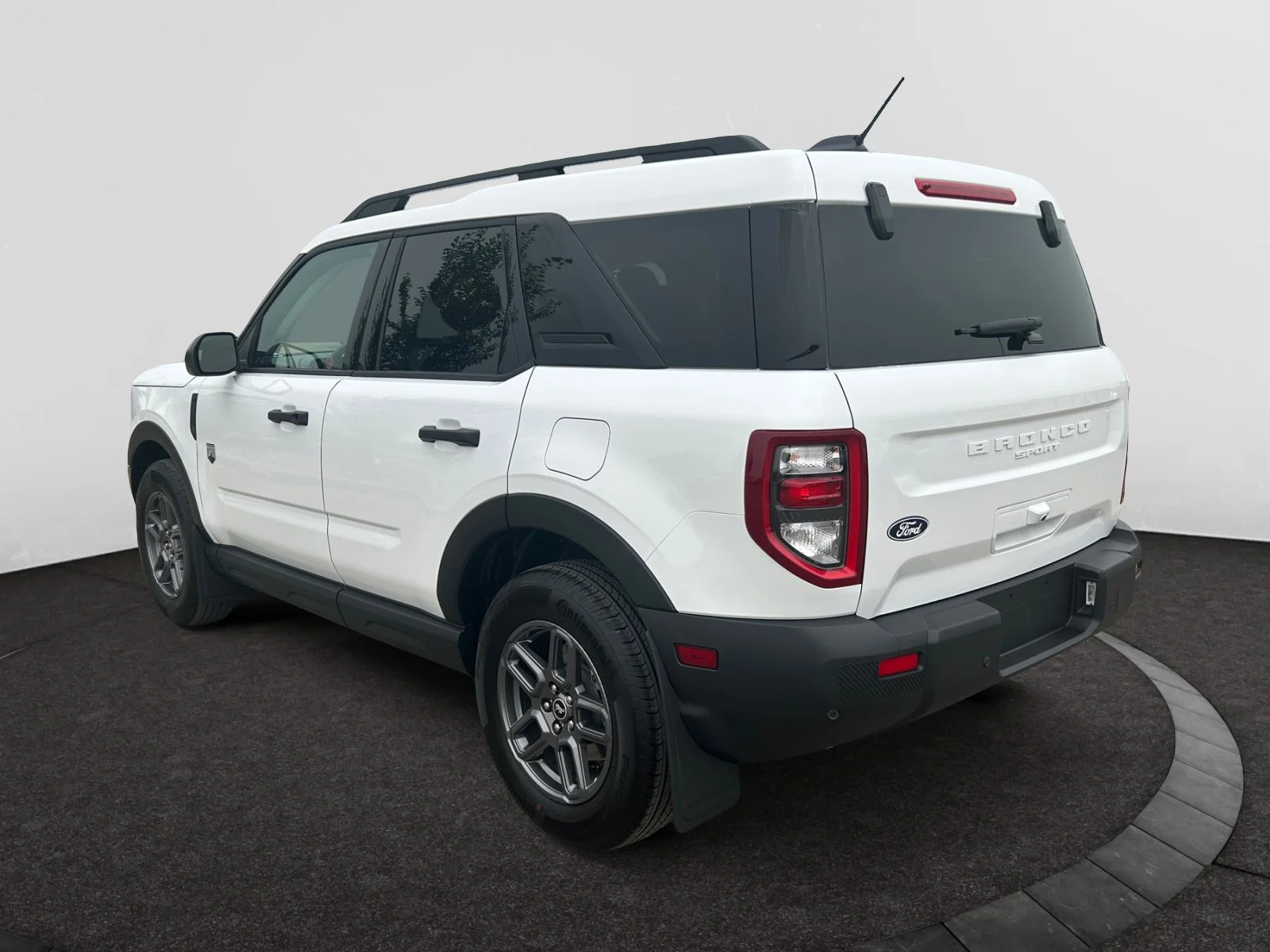 New 2026 Oxford White Ford Big Bend image 3