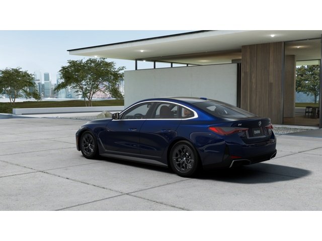 New 2026 Tanzanite Blue II Metallic BMW i4 image 2