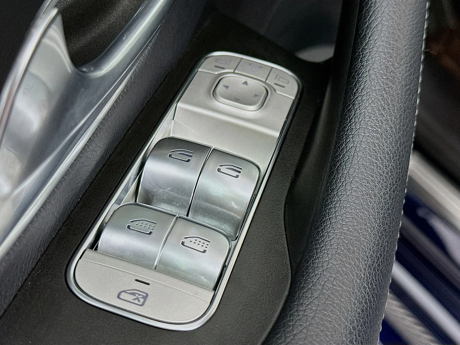 2022 Mercedes-Benz GLS GLS450 - Photo 18