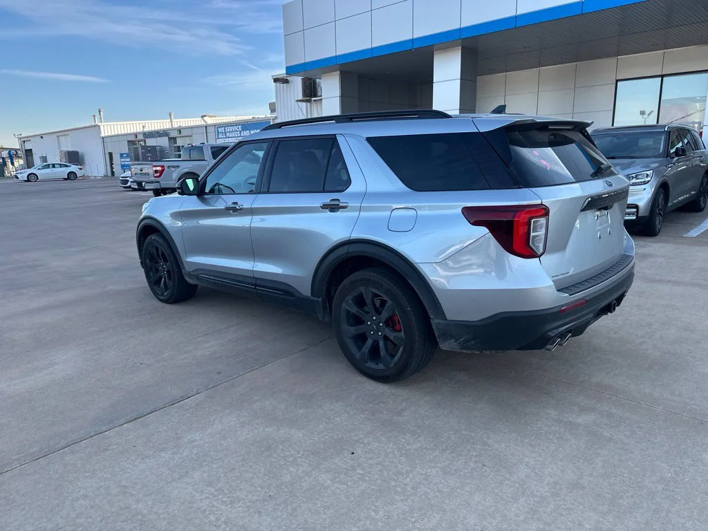 Used 2023 Silver Ford ST image 31