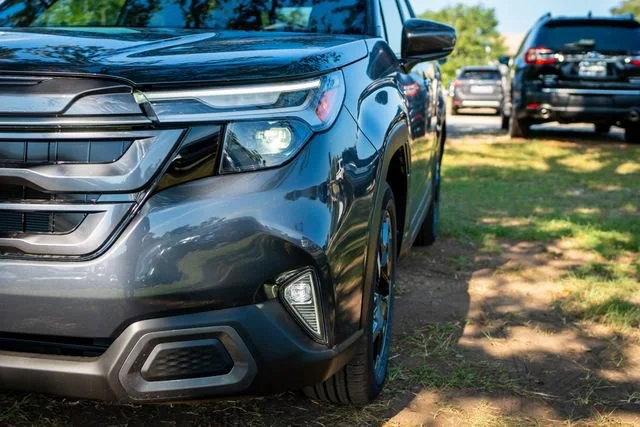 New 2026 Magnetite Gray Metallic Subaru Limited image 3