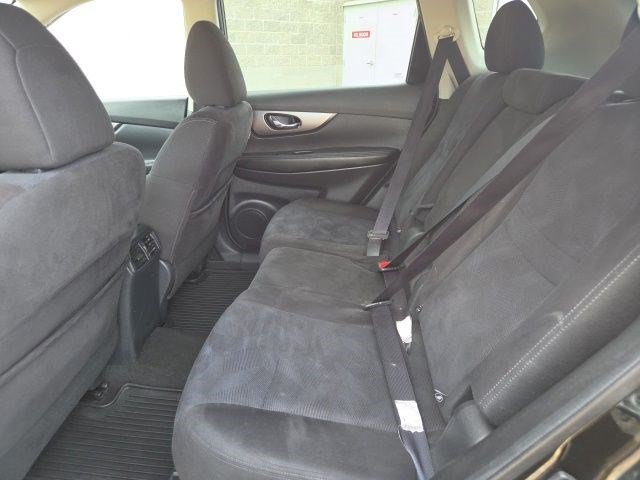 Used 2015 Super Black Nissan SV image 15