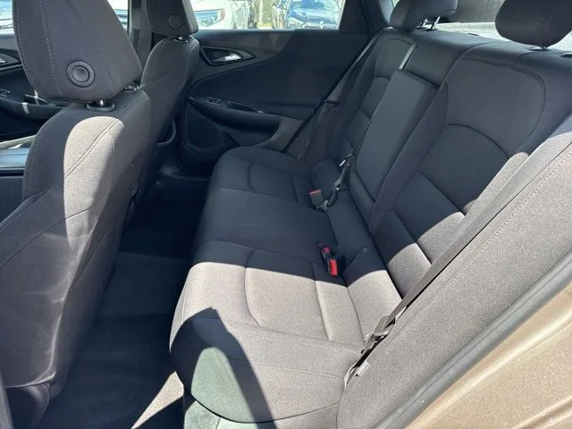 Used 2023 Gray Chevrolet LT image 15