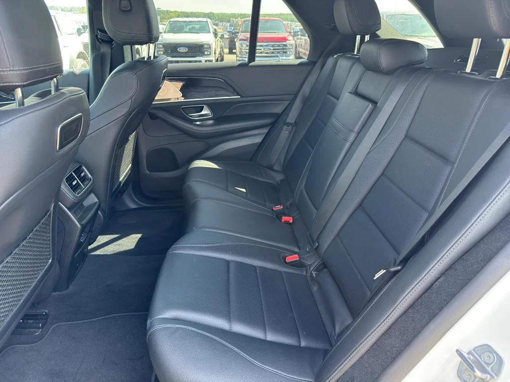 Used 2020 Polar White Mercedes-Benz GLE350 4MATIC® image 9