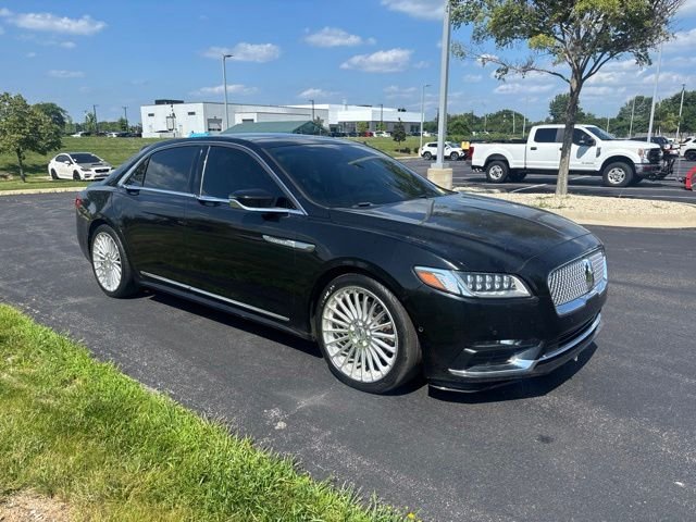 Used 2017 Black Lincoln Reserve image 3