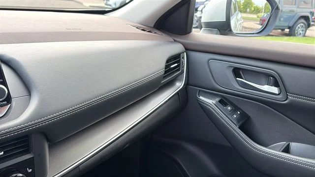 Certified Used 2023 Silver Nissan SV image 22