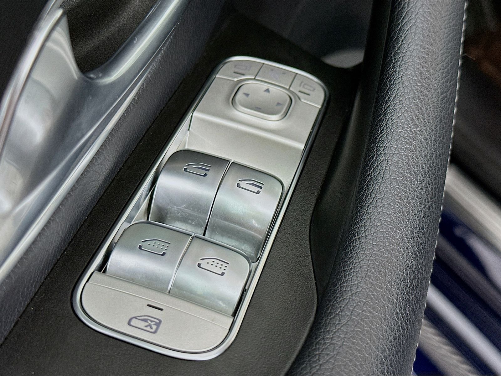 2022 Mercedes-Benz GLS GLS450 - Photo 18