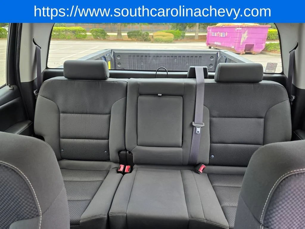 Used 2015 DEEP OCEAN BLUE METALLIC Chevrolet LT image 23