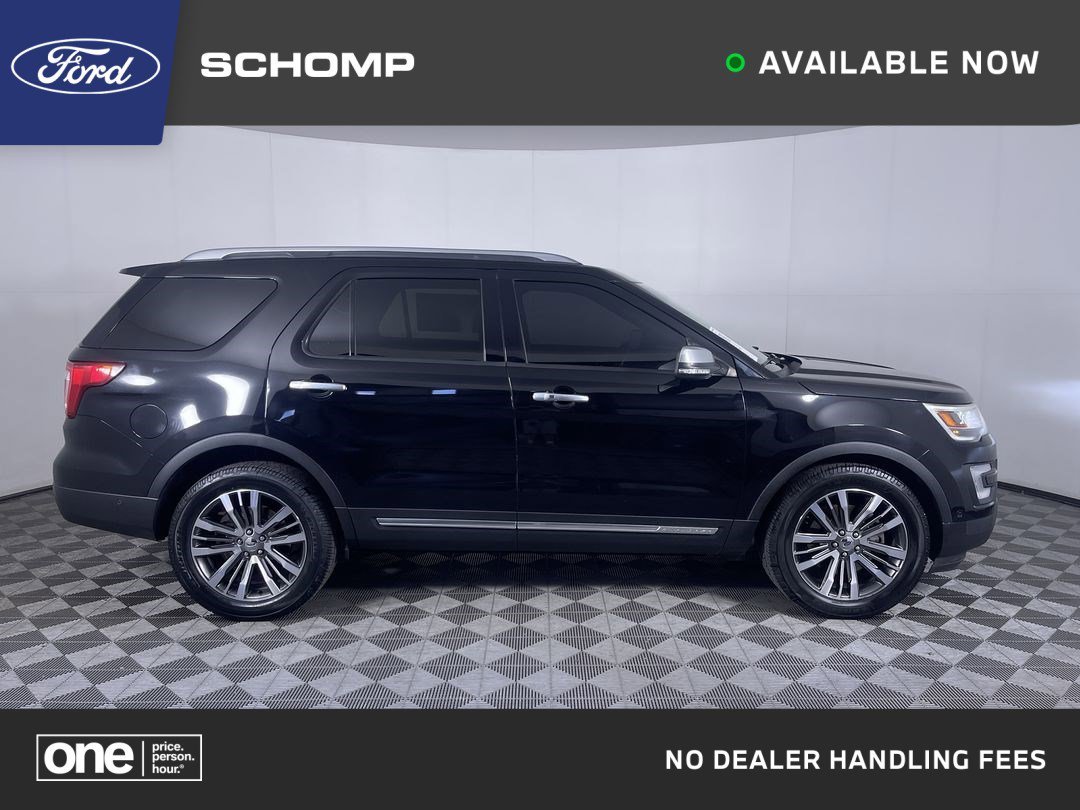 2017 Ford Explorer Platinum 4WD's photo