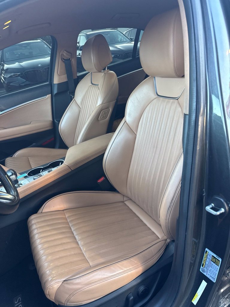 Used 2022 Gray Genesis 3.3T image 7