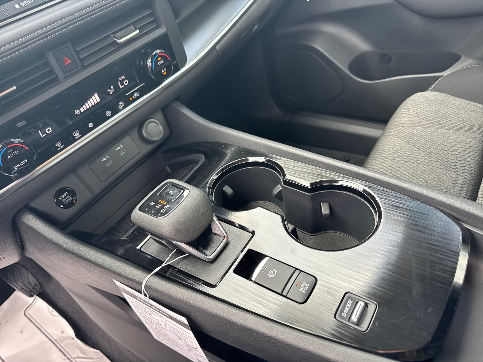 New 2026 Nissan Rogue SV 4D Sport Utility