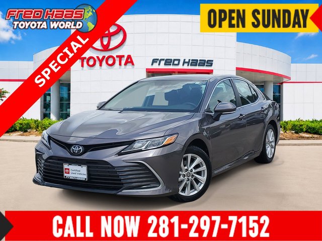 2024 Toyota Camry LE