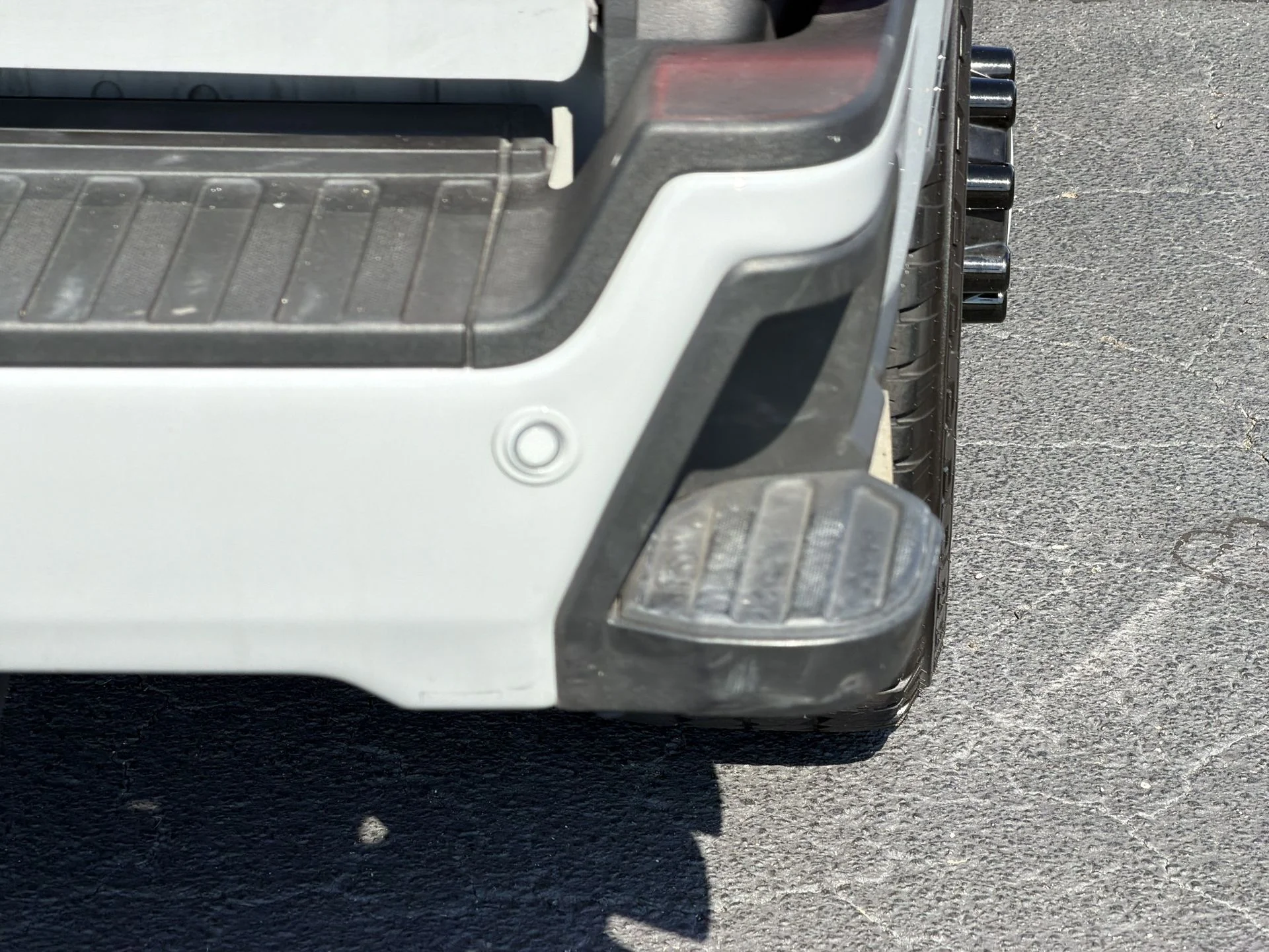 Used 2025 Avalanche Ford XL image 29