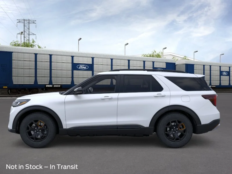 New 2026 Star White Metallic Tri-Coat Ford Tremor® image 3