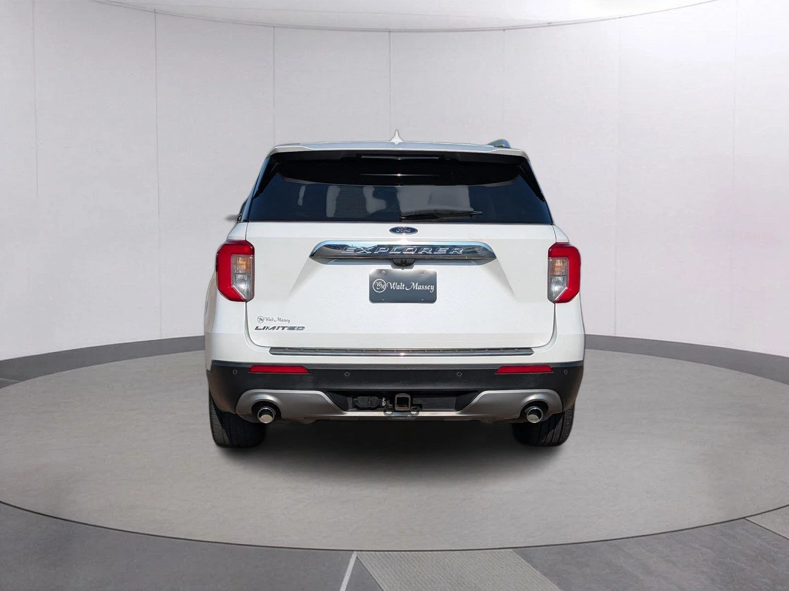 Used 2021 Star White Metallic Tri-Coat Ford Limited image 5