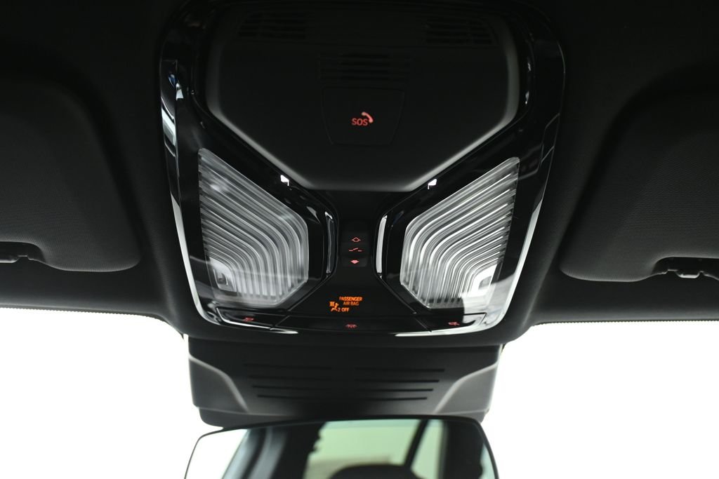New 2026 Alpine White BMW xDrive40i image 20