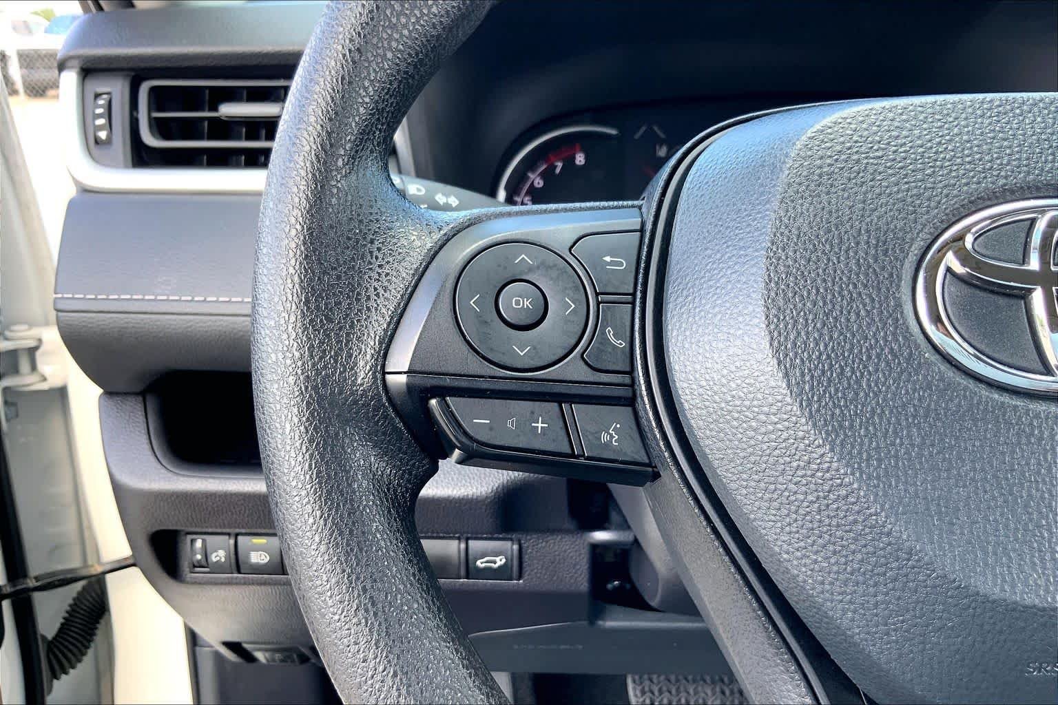 Used 2024 Ice Cap Toyota XLE image 23