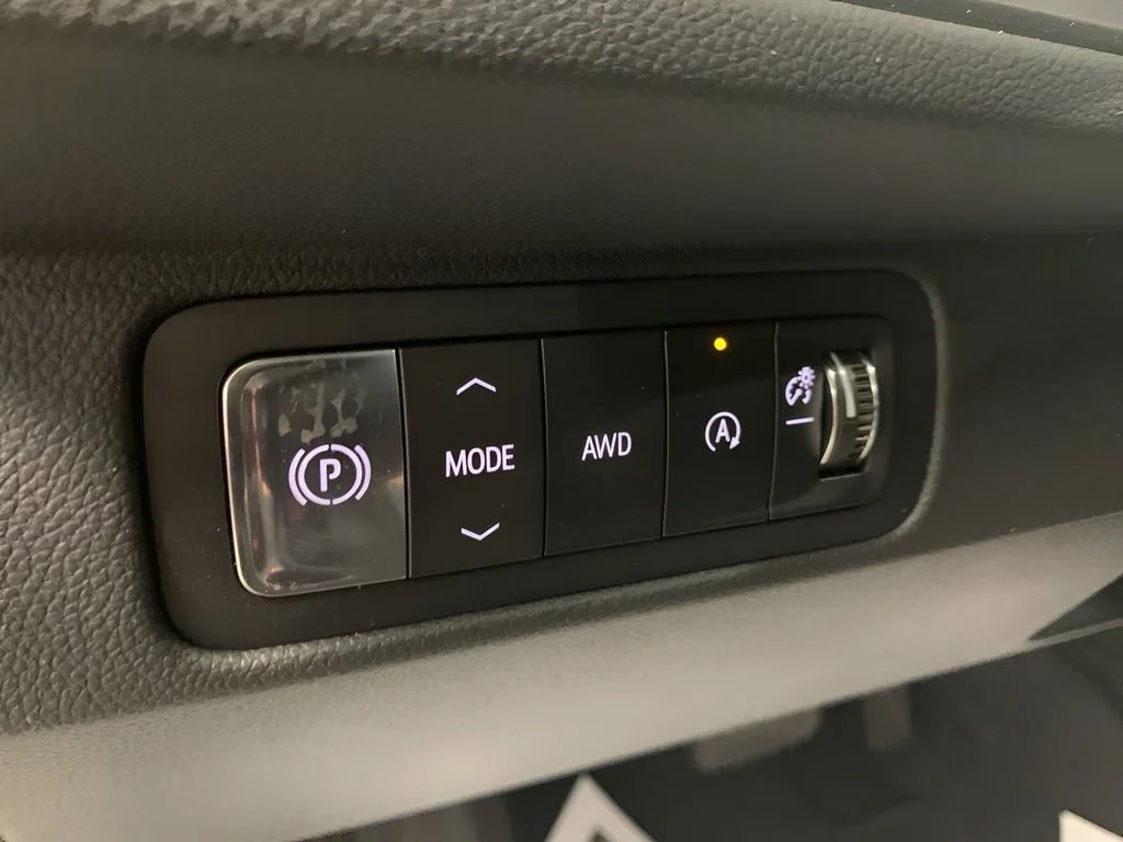 New 2026 Sterling Gray Metallic Chevrolet LT image 26