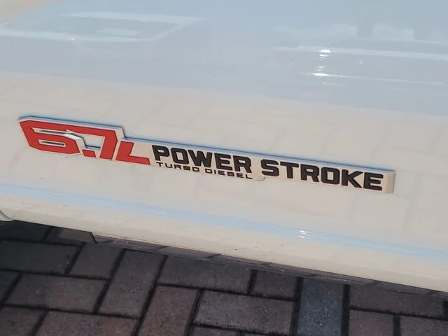 New 2026 White Metallic Ford Platinum image 9