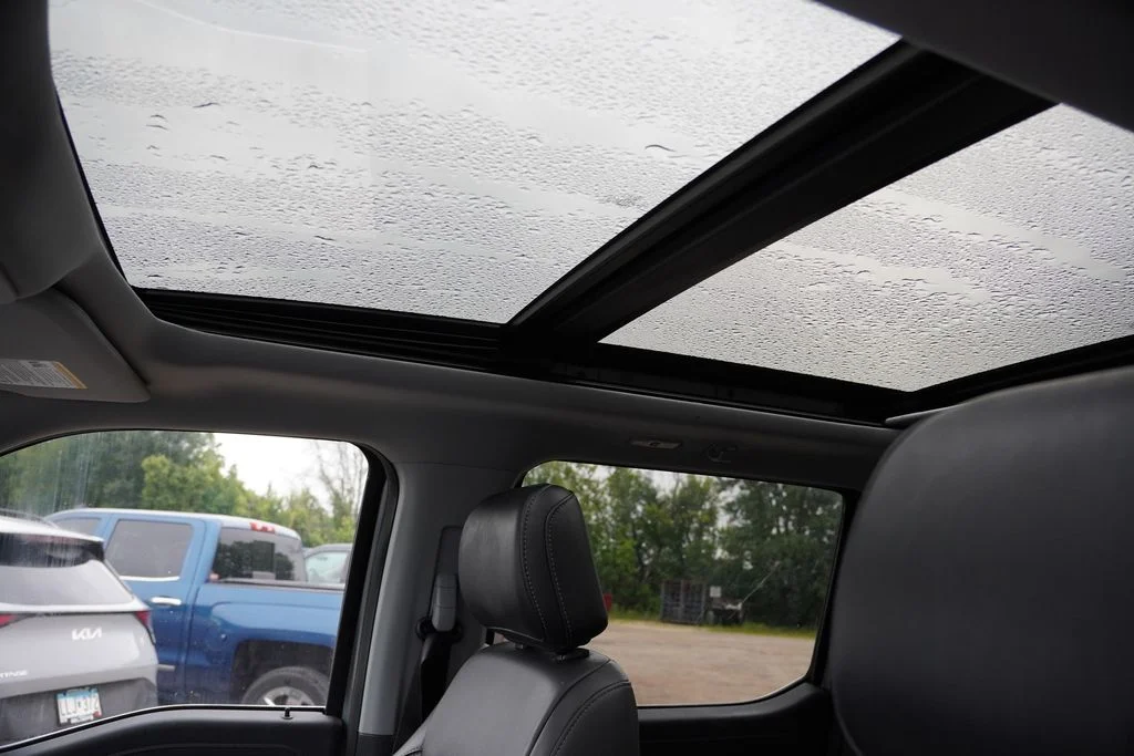 Used 2021 Iconic Silver Metallic Ford Lariat image 5