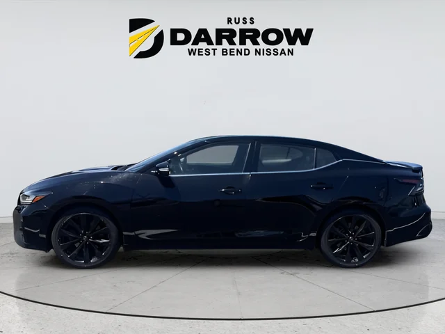 Used 2023 Black Nissan SR image 2