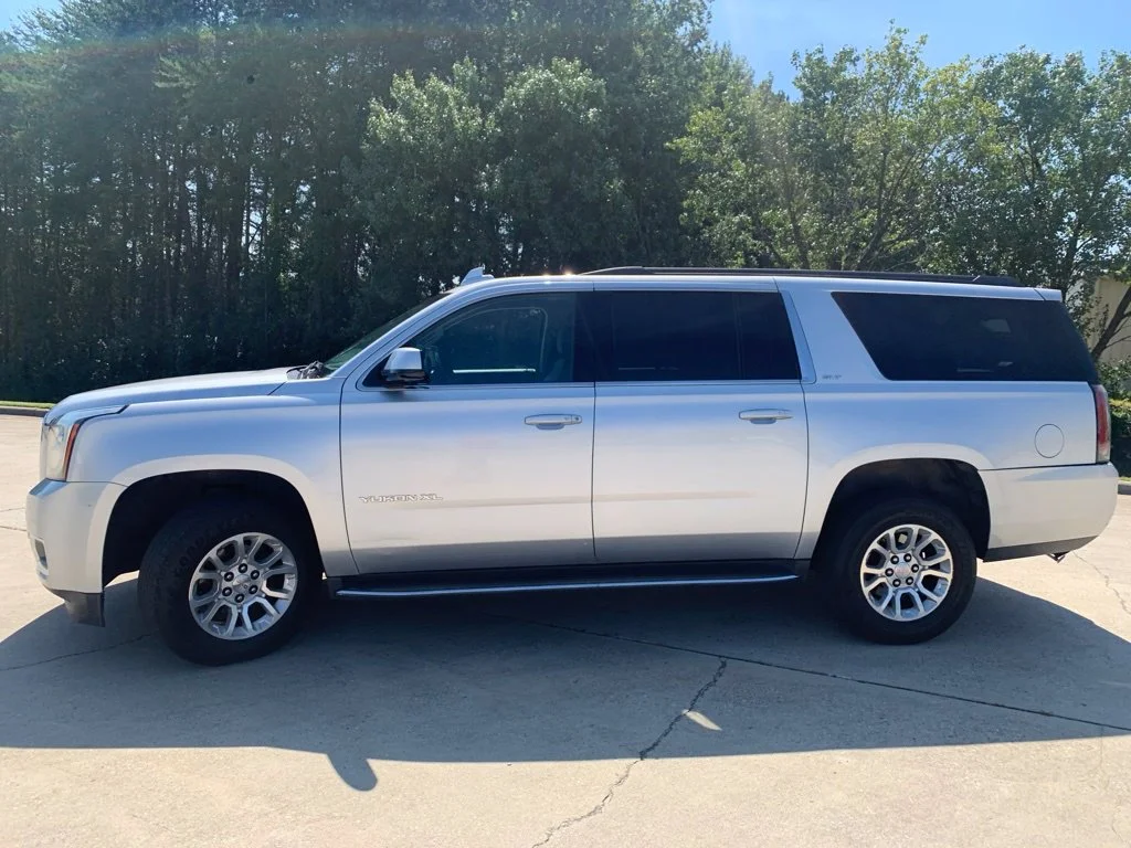 Used 2020 Silver GMC SLT image 17