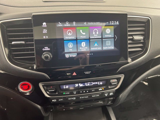 Used 2020 Black Honda Touring image 18