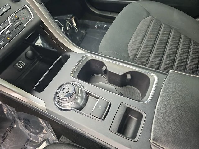 Used 2020 White Ford SE image 23