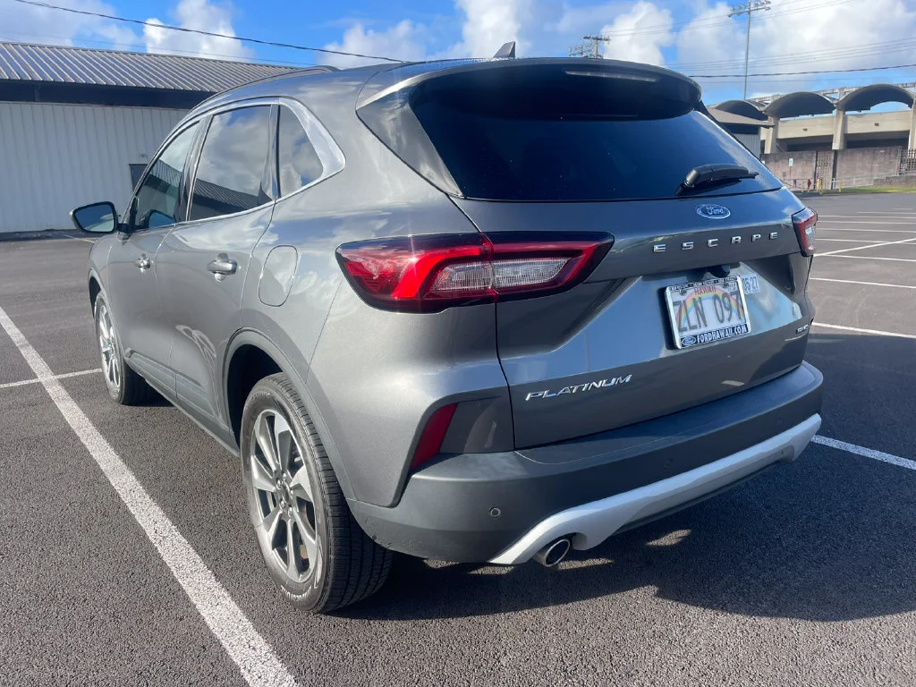 Used 2023 Gray Ford Platinum image 6