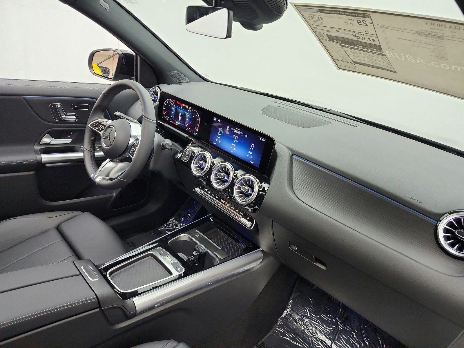 New 2026 Mountain Grey Metallic Mercedes-Benz GLA 250 SUV image 14