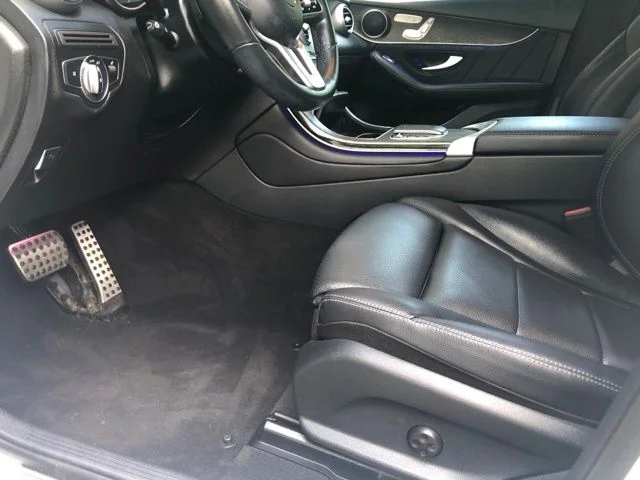 Used 2022 Polar White Mercedes-Benz GLC 300 image 23