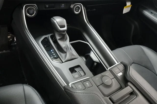 Certified Used 2026  Toyota Limited image 22