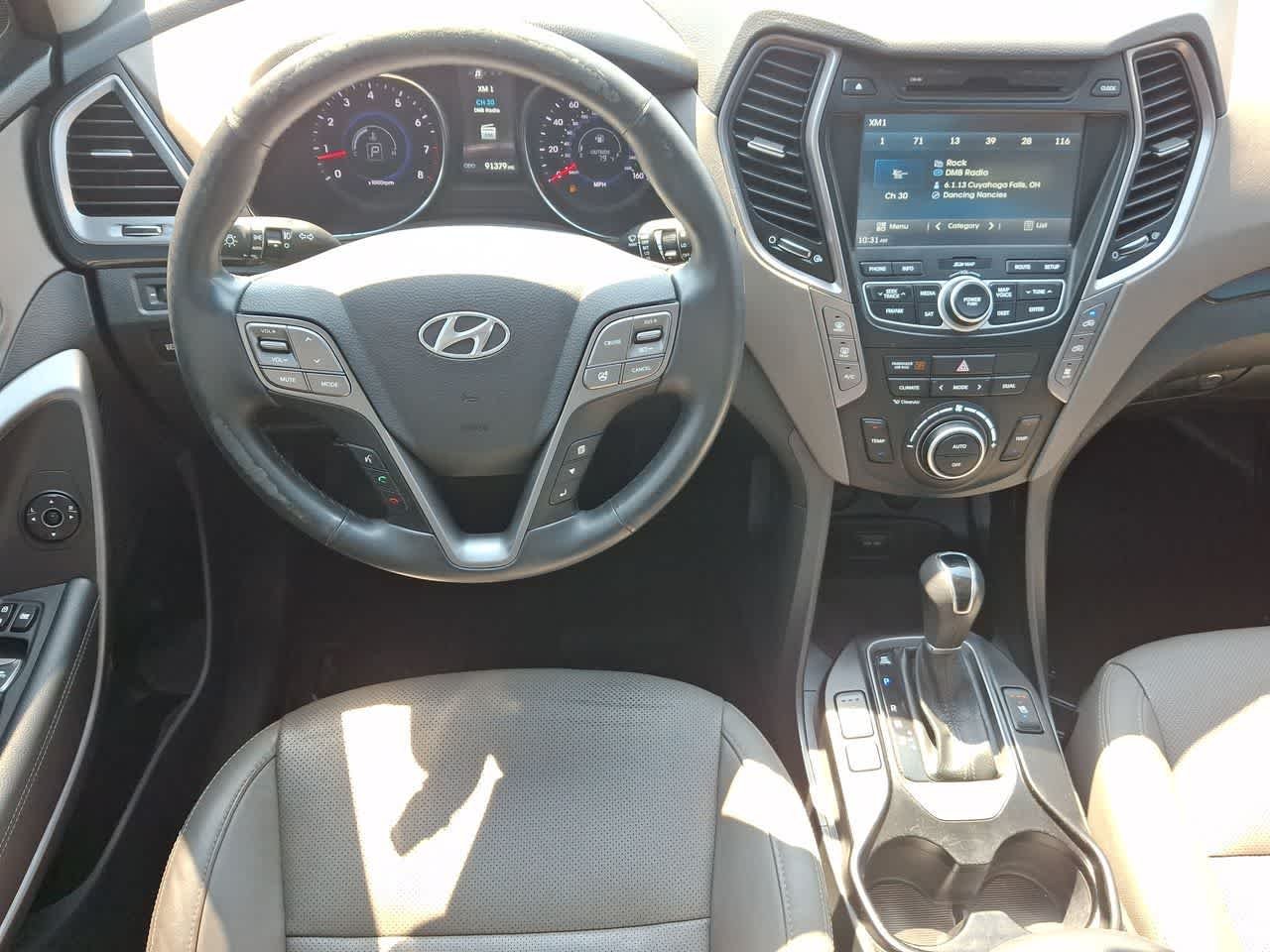 Used 2016 Circuit Silver Hyundai SE image 27