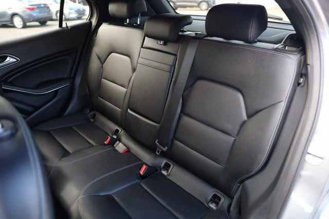 Used 2020 Gray Mercedes-Benz GLA 250 image 25