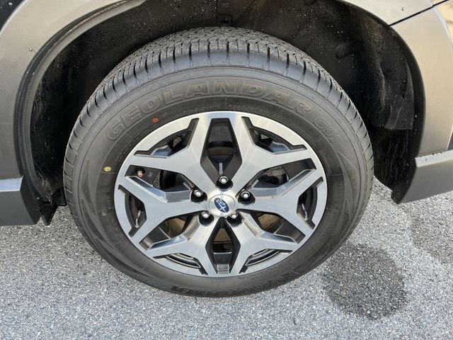 Used 2023 Black Subaru Premium image 21