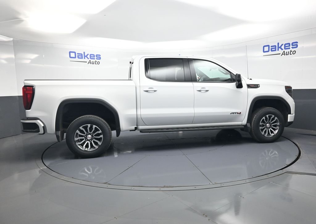 Certified Used 2022 Summit White GMC AT4 image 8