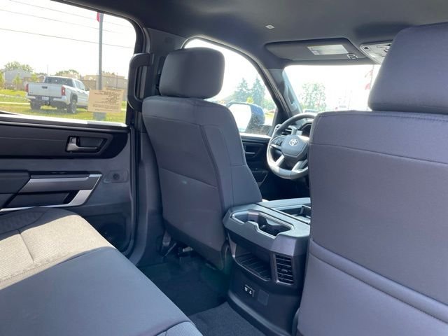 Used 2026  Toyota SR5 image 21
