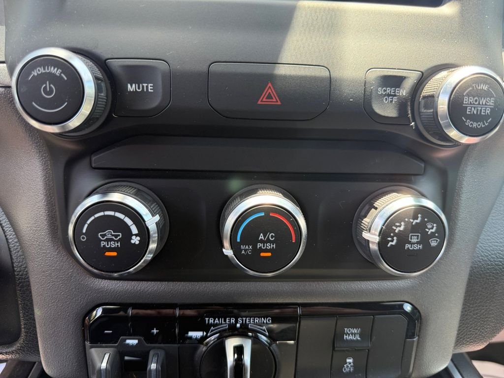 Used 2022 Red Ram Big Horn/Lone Star image 23