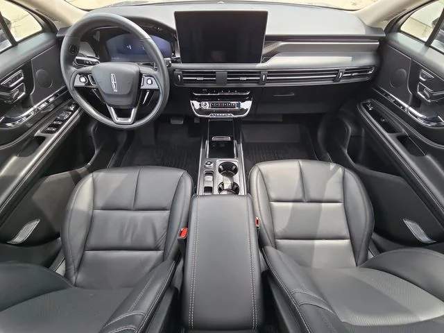 Certified Used 2024 Silver Lincoln Grand Touring image 32