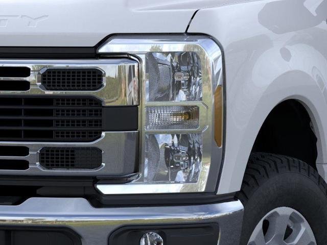 2025 Ford F-250 Super Duty XLT - Photo 40